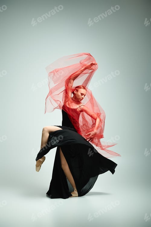 Preview: Elegance in Motion