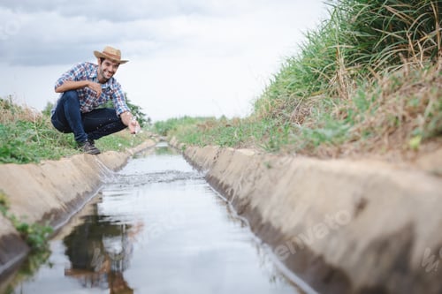 Preview: Farmers and water system management in sugarcane fields