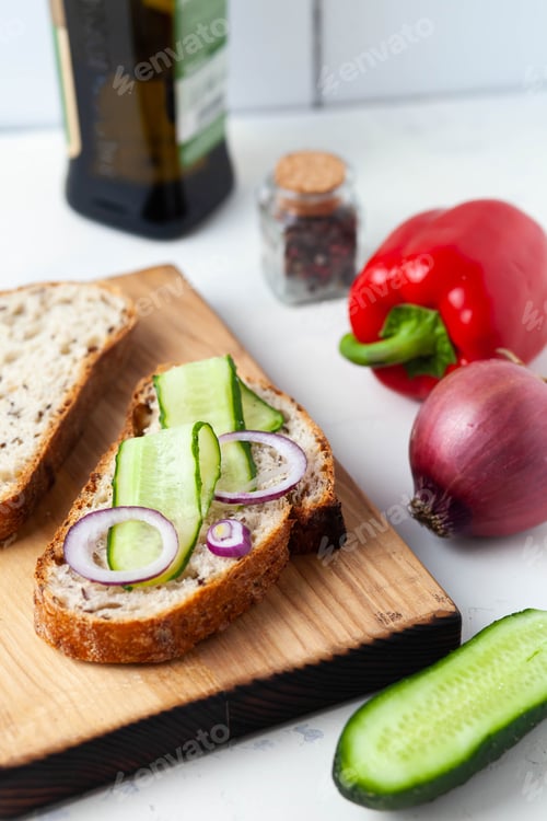 Preview: Sandwich making
