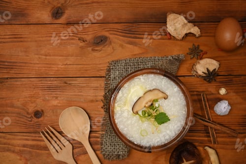 Preview: Rice porridge or congee with shiitake mushroom.
