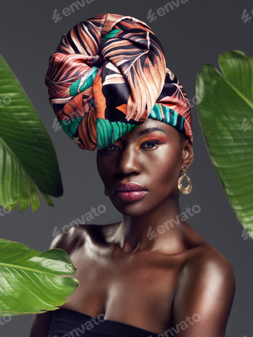 Preview: A head wrap enriched with history