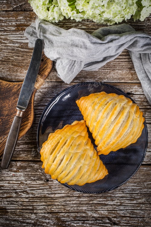 Preview: Puff pastry apple.
