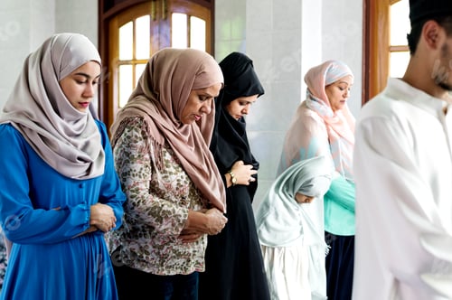 Preview: Muslim prayers in Qiyaam posture