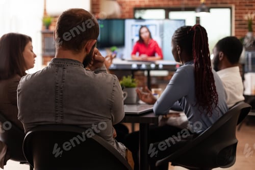 Preview: Entrepreneurs people discussing project ideas with remote manager