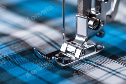 Preview: Sewing machine and fabric