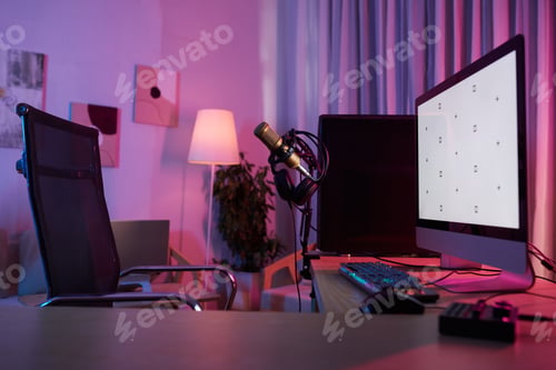 Preview: Desk or Gamer and Letsplayer