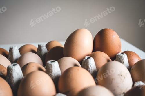 Preview: Crate of eggs
