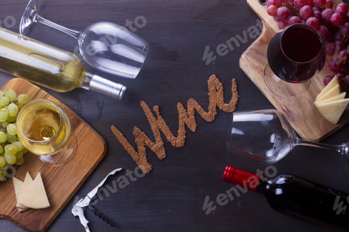 Preview: Glass of red wine