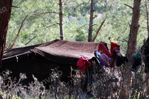 Preview: Goat hair tents of nomadic people