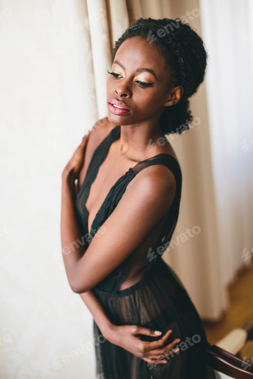 Preview: Young black woman