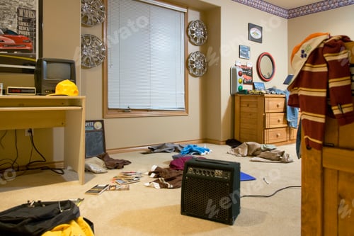 Preview: Cluttered Bedroom