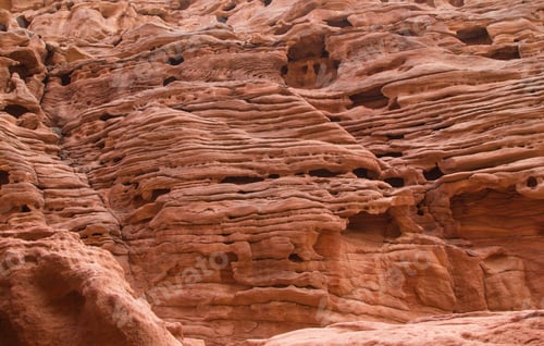 Vorschau: Natürliche Textur roter Felsen. Farbiger Canyon, Ägypten, die Sinai-Halbinsel
.