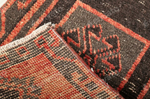 Preview: Textures and patterns in color from woven carpets
