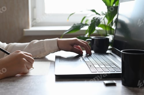 Preview: remote work, a person working on a computer, people using mobile devices, online training, wi-Fi con