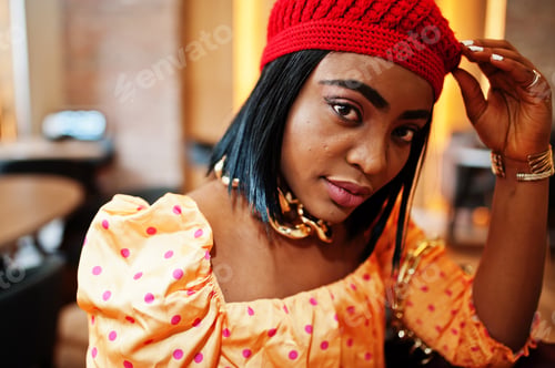 Preview: African women