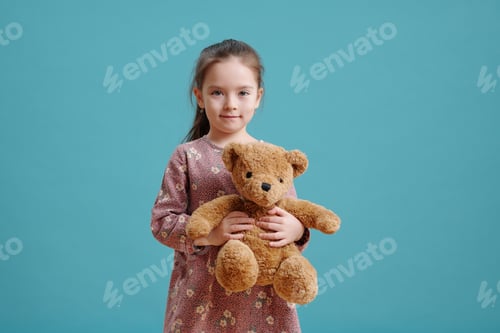 Preview: Little girl with toy
