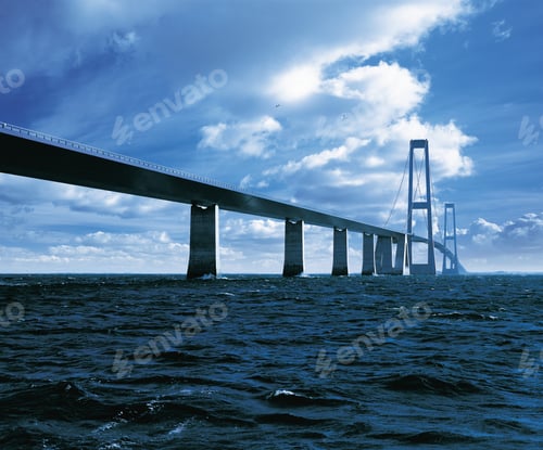 Preview: Great Belt Bridge spanning ocean