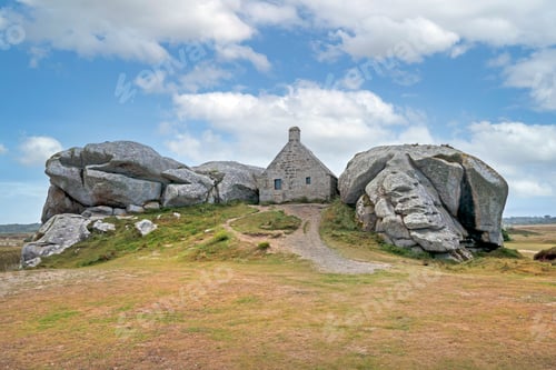 Preview: Site view of Meneham, Kerlouan, Brittany