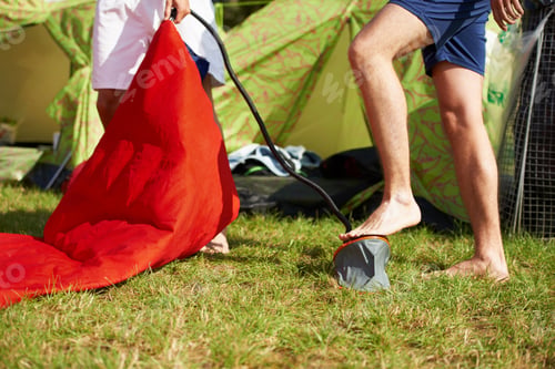 Preview: Setting up camp