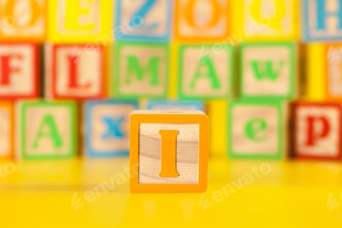 Preview: Photograph of colorful Wooden Block Letter I