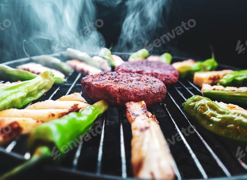 Preview: Summer barbecue on the patio.