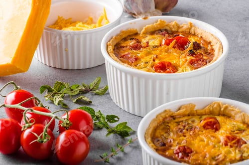 Preview: Mini quiche with sausage