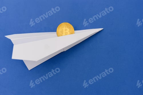 Preview: Bitcoin flying on paper plane