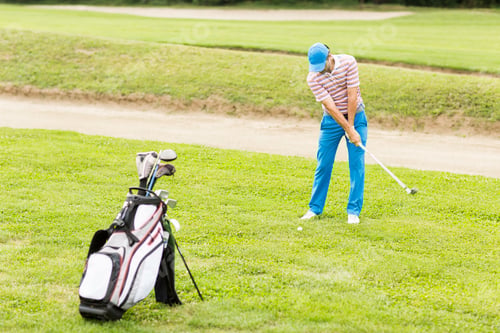 Preview: Golf player