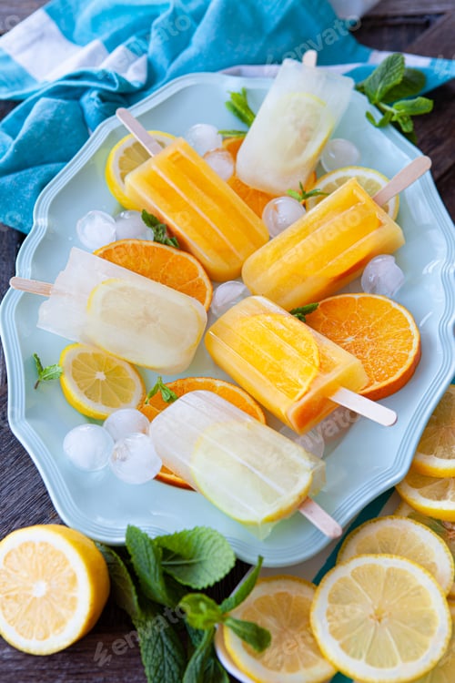 Preview: Fruity frozen popsicles