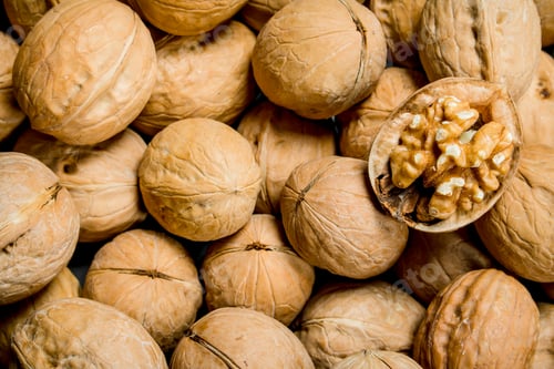Preview: Walnut in shell texture .