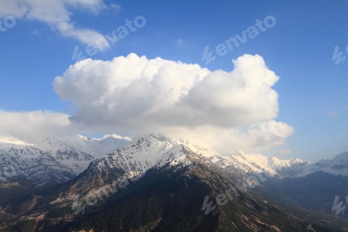 Preview: Winter landscape with snow-covered mountains