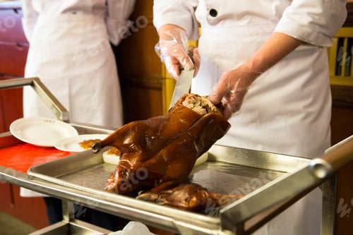 Preview: Cutting of Peking roast duck