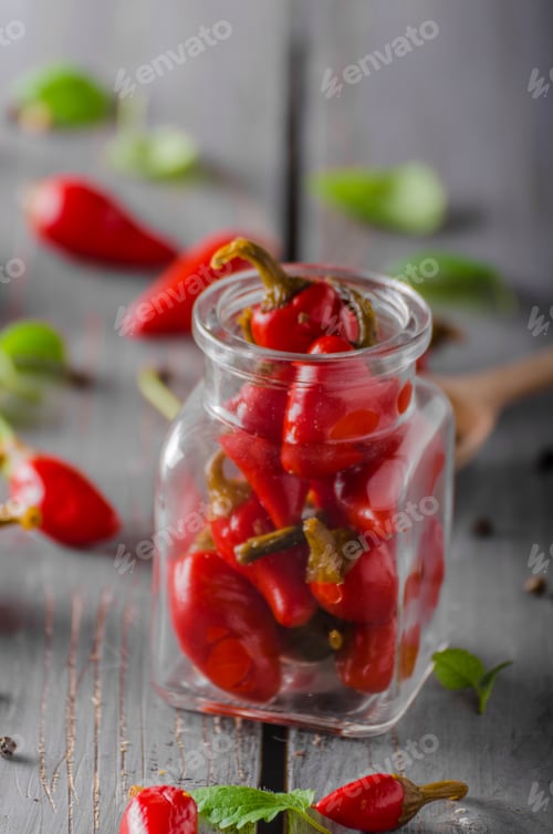 Preview: Fresh chilli pepper