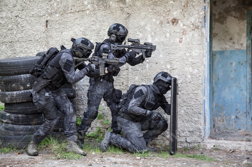 Preview: Spec ops police officer SWAT