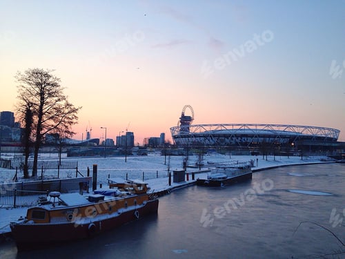 Preview: London winter morning