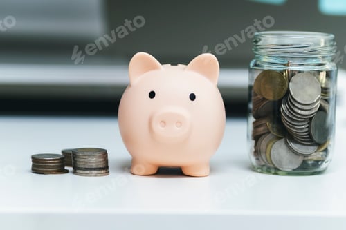 Vista previa: Finnace , Saving money and investment concepts.