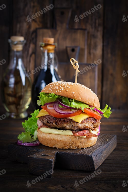 Preview: Hamburger with bacon, turkey burger meat, cheese, tomato and lettuce