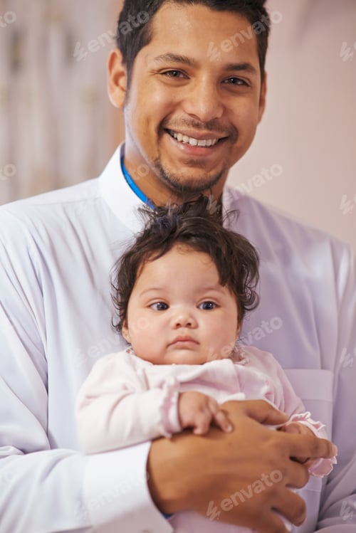 Preview: Shes the reason for the smile on my face