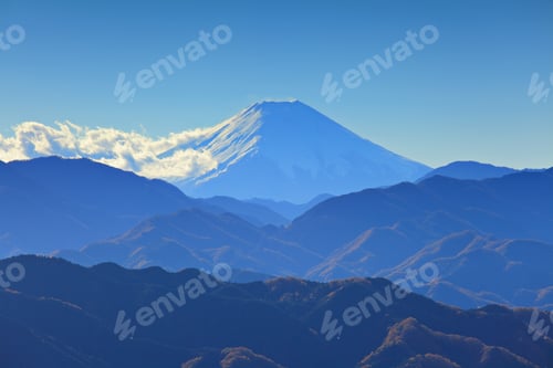 Preview: Mountain range with fuji
