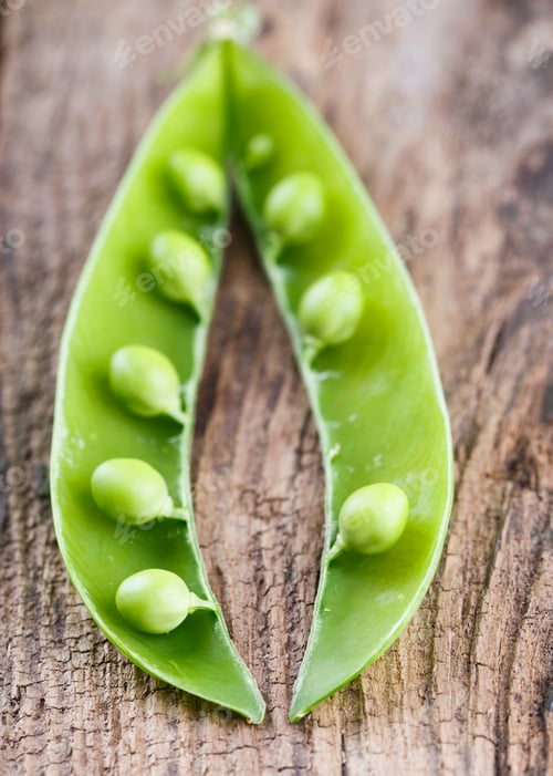 Preview: Green young green peas