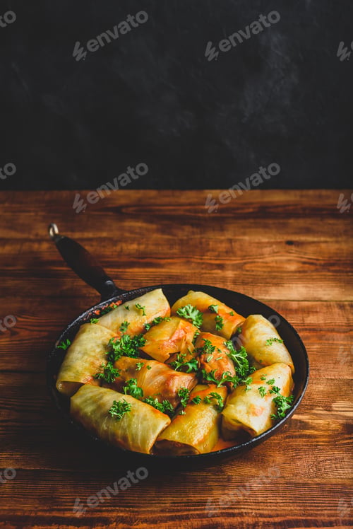 Preview: Cabbage Rolls Stuffed with Minced Beef in Frying Pan