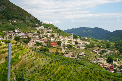 Preview: Vineyards along the Road of Prosecco e Conegliano Wines