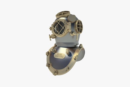 Vista previa: Casco de buceo de metal con múltiples ventanas y accesorios