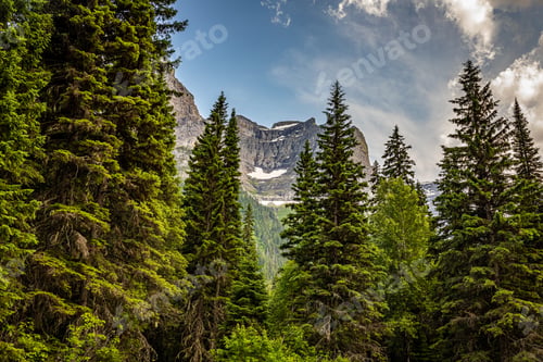Preview: Glacier National Park In The Rocky Mountain Range Of Montana.