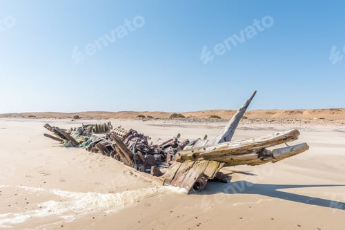 Preview: Shipwreck Benguela Eagle, which ran aground in 1973