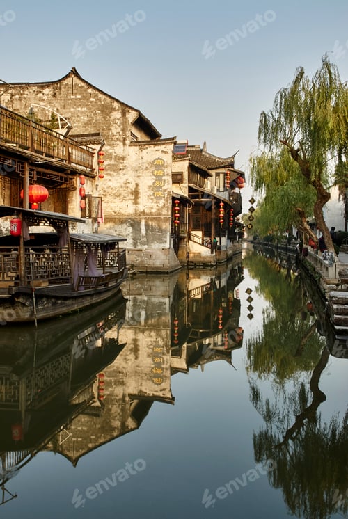 Preview: Mirror image of waterway and traditional building, Xitang Zhen, Zhejiang, China