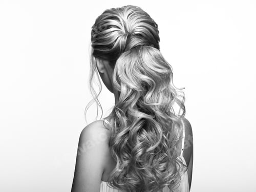 Preview: Blonde Hairstyle Woman's Back Hairstyle Beauty Shoot