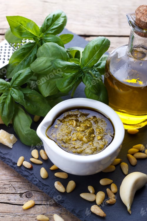 Preview: Fresh Pesto Sauce with Basil, Olive Oil