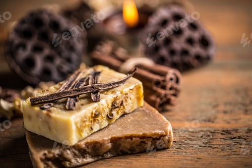 Preview: Handmade soap with vanilla