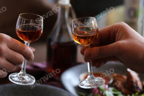 Preview: Hands Glass With Alcohol